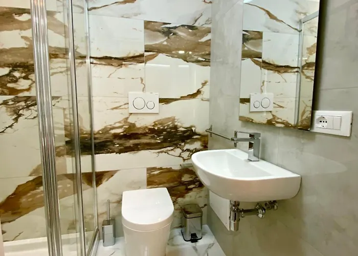 Arbi Venice Station 3* メストレ