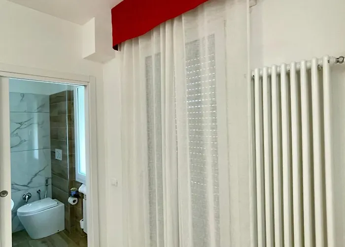 ゲストハウス Arbi Venice Station