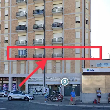 Arbi Venice Station Guest house 3*